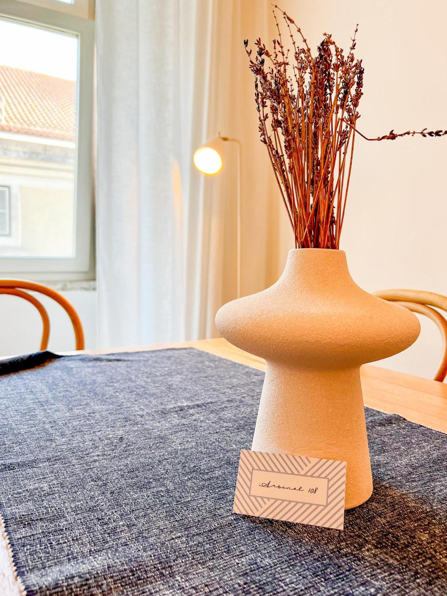 Arsenal 108, Design Apartments - New Light Downtown Chiado And River Lisboa Εξωτερικό φωτογραφία